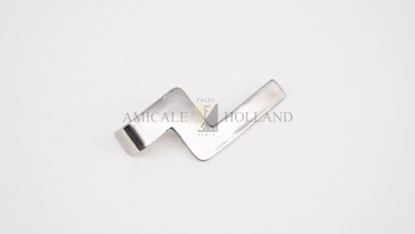 Stainless bracket on dashboard lid (FV/ HK/ Exc )
